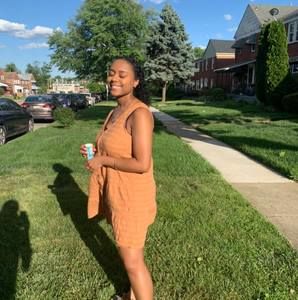 Meet your Posher, Kiley